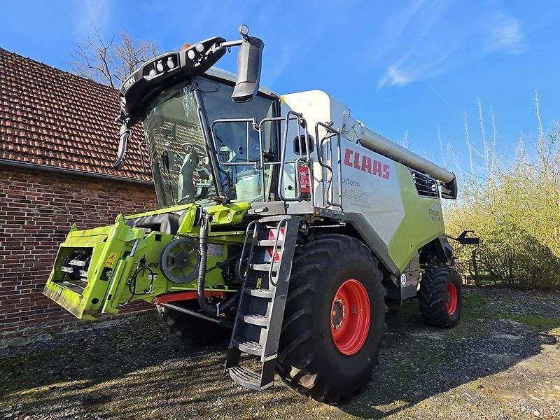 Claas Trion 660 Montana Combine harvester €349,500