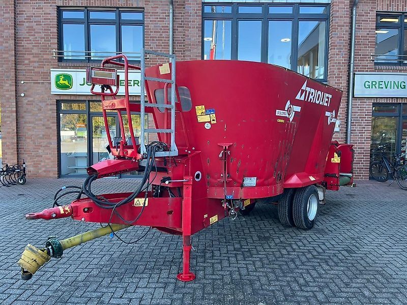 E-FARM: TRIOLIET Solomix 2 - 1200 - Przyczepa do mieszania paszy - id Z79XRUE - 12 500 € - Rok produkcji: 2017 - Niemcy