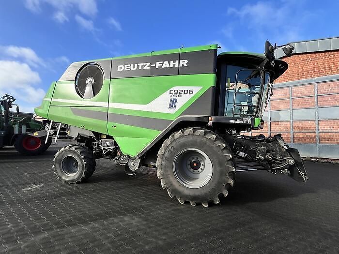E-FARM: Deutz-Fahr C 9206 TSB - Combine harvester - id UZIT3KI - €106,000 - Year of construction: 2014 - Engine hours: 1,675,Germany