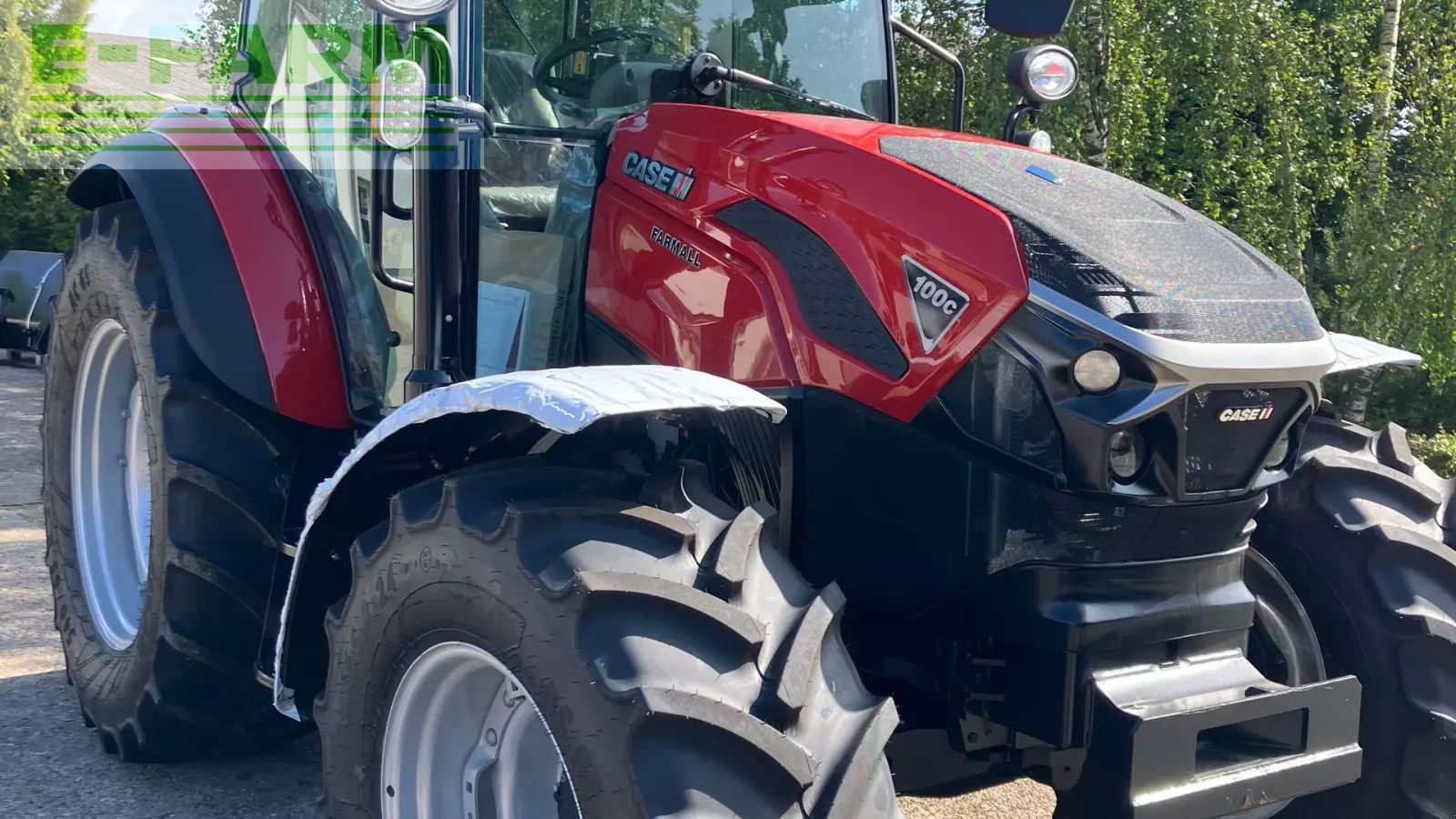 Case IH Farmall 100 Trattore