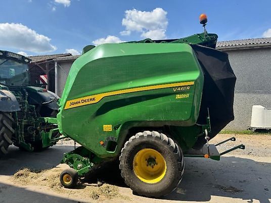 E-FARM: John Deere V461R - Presse à balles - id RI6YDHP - 70 000 € - Année: 2023 - Balles produites: 1 000,France