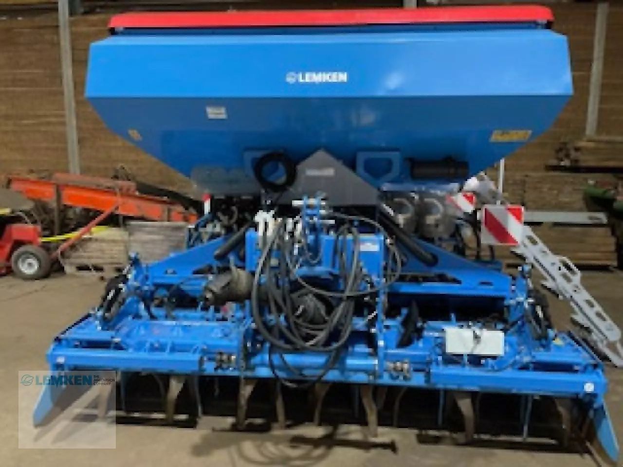 Lemken zirkon xmr/300 + solitair mr/300 Drilling machine combination €58,000