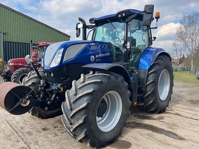 E-FARM: New Holland T7.210 - Traktor - id FHLXURI - 108.750 € - Baujahr: 2021 - Abgelesene Motorstunden: 1.345,Deutschland