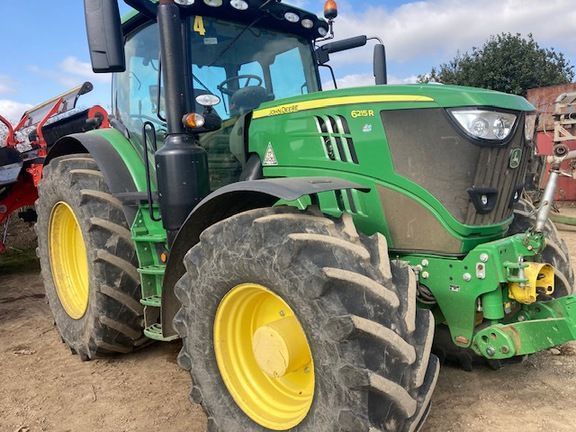 John Deere 6215R Traktor 103.106 €