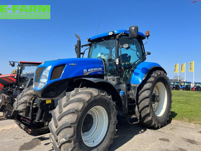 New Holland T 7.250 - Tracteur - id BBLWYAS - 65 580 € - Année: 2012 - Puissance du moteur (chevaux): 230 | E-FARM