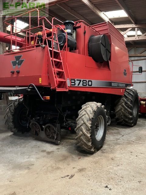 Massey Ferguson mf 8780 Cosechadora 30.000 €