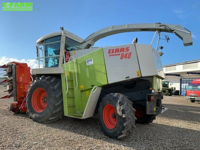 E-FARM: Claas Jaguar 840 - Self propelled forage harvester - id DEZGBNP - €39,000 - Year of construction: 1998 - Engine hours: 2,980,Engine power (HP): 365,Germany