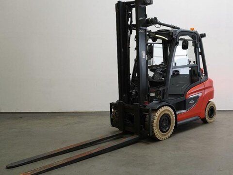 E-FARM: Linde h 35 t 1202 - Chariot élévateur - id P29WTGR - 40 900 € - Année: 2020 - Lecture du nombre d'heure: 614,Allemagne