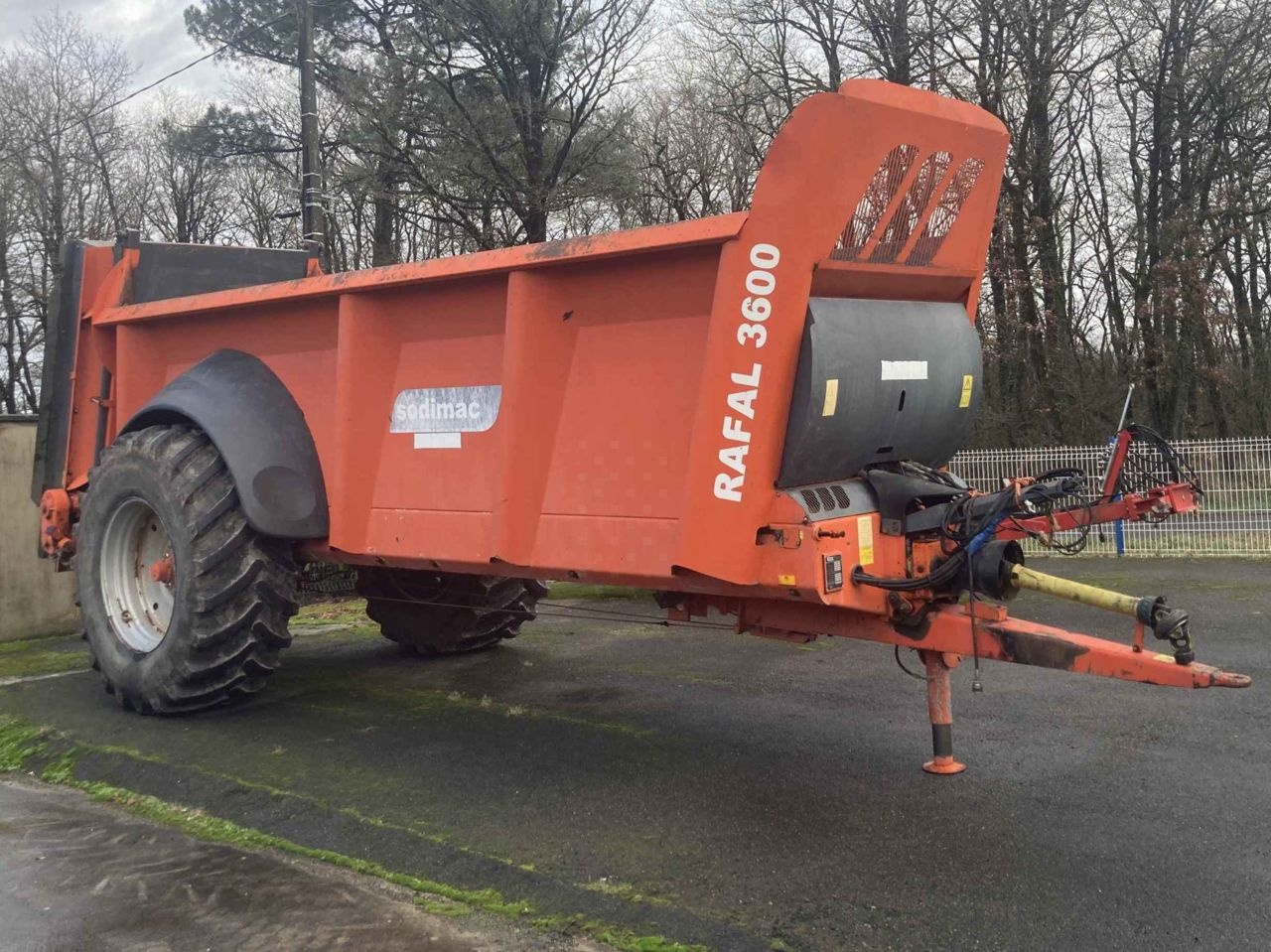 sodimac rafal 3600 manure_compost_spreader 27 800 €