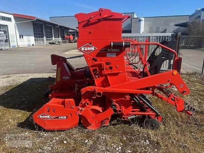 Kuhn Integra 3003-24 SD Drilling machine combination €26,200
