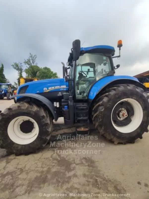 E-FARM: New Holland T7.250 - Traktor - id VRJBQRI - Rok produkcji: 2015 - Motogodziny: 3 800,Moc silnika: 200,Francja