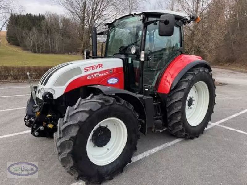 E-FARM: Steyr Profi 4115 - Traktor - id RLWPXIJ - 57.513 € - Baujahr: 2017 - Abgelesene Motorstunden: 3.300,Motorleistung (PS): 114,Österreich