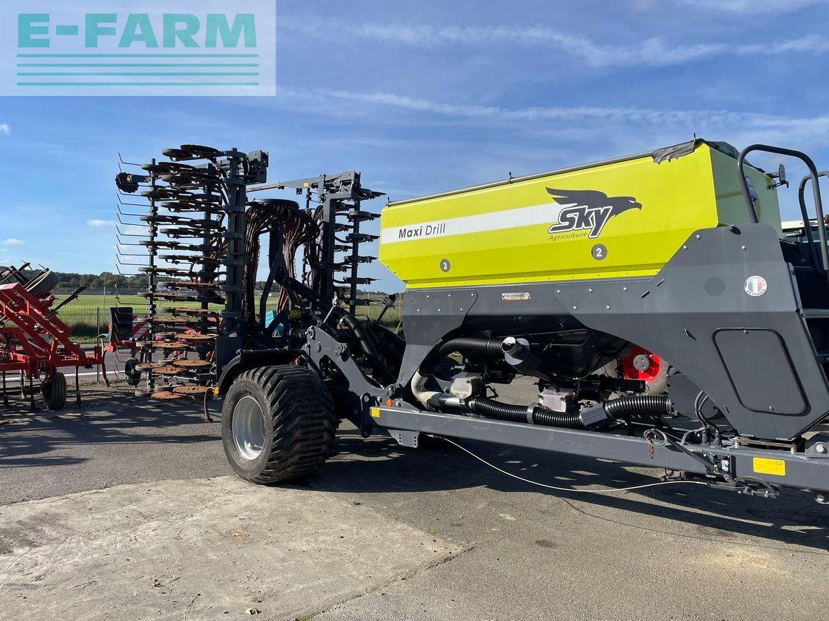 E-FARM: Sky Agriculture maxidrill - Direktsaatmaschine - id H4WSV2T - 39.000 € - Baujahr: 2017 - Frankreich