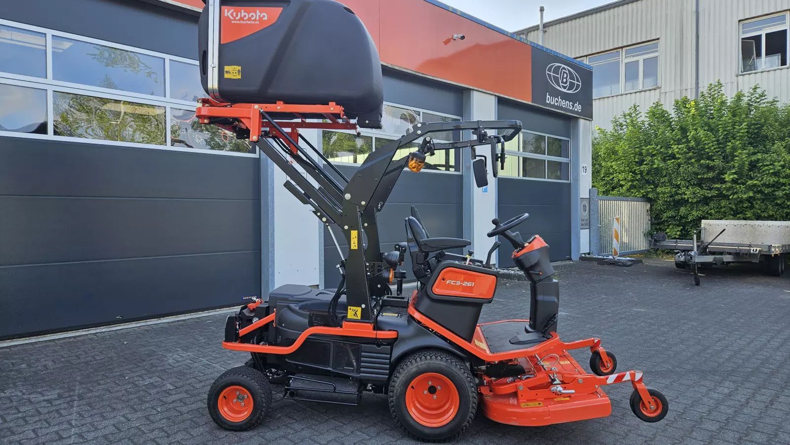 E-FARM: Kubota FC3-261 - Газонокосилка - id AEMJU3X - 31 800 € - Год выпуска: 2024 - Германия