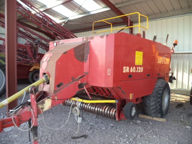 E-FARM: Supertino sr60120 - Baler - id PZKF7A8 - €15,000 - Year of construction: 1998 - Total number of bales produced: 50,000,France