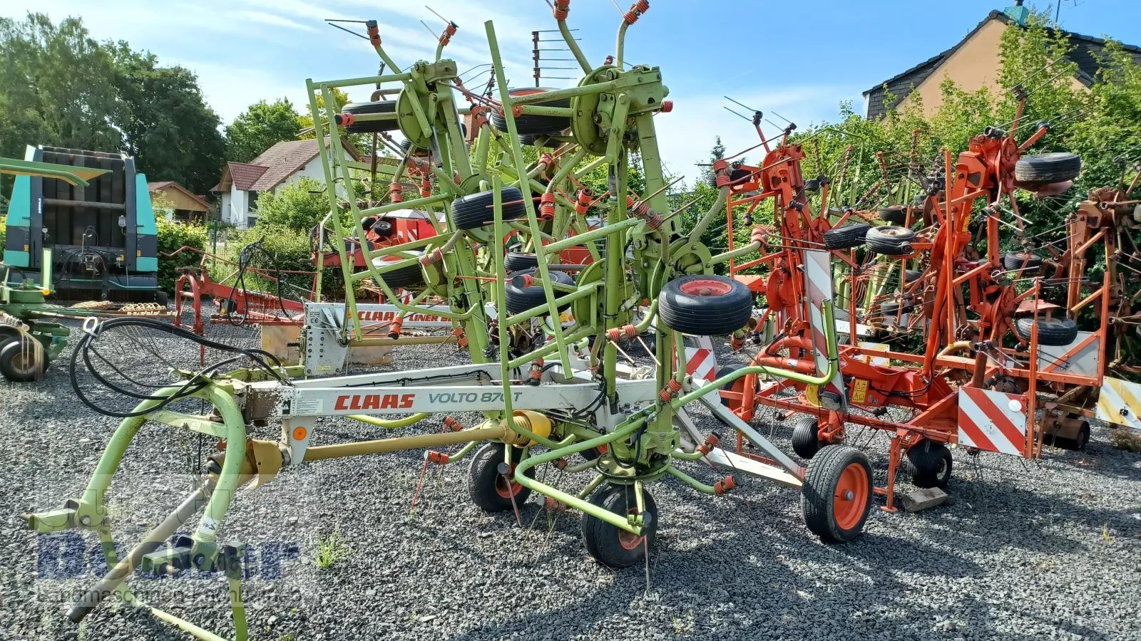 E-FARM: Claas Volto 870 T - Voltafieno - id T6CDLE7 - 7.479 € - Anno di costruzione: 2004 - Germania