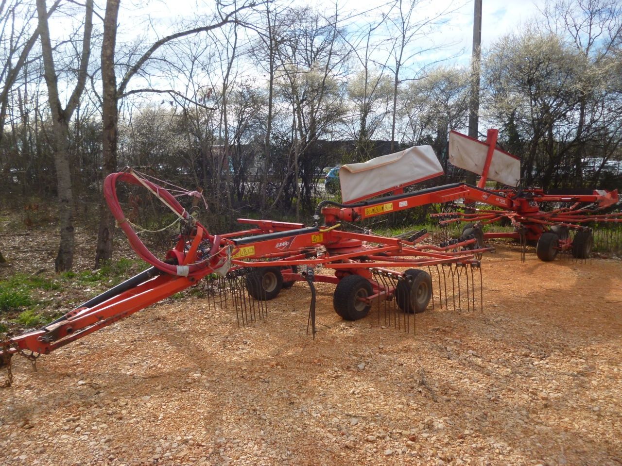 E-FARM: Kuhn GA 7932 - Tedder - id MKRXMWU - €6,000 - Year of construction: 2012 - France
