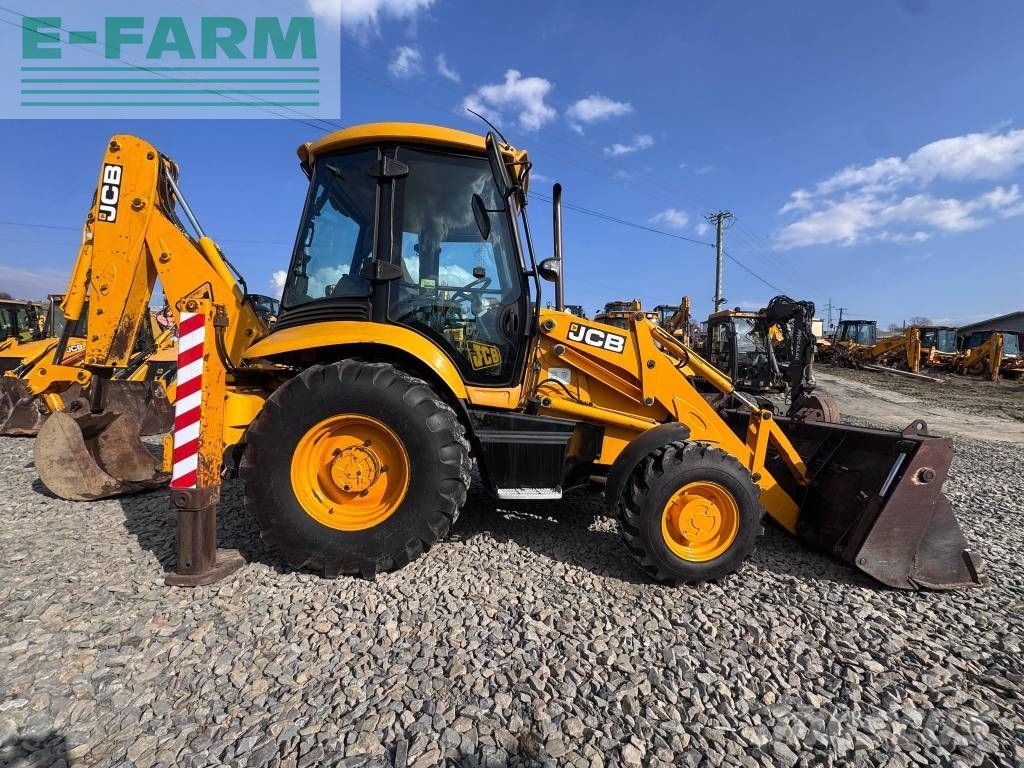 JCB 3 cx Retroexcavadora 30.646 €