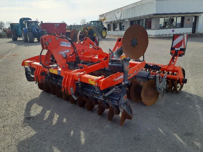 E-FARM: Kuhn optimer 300 xl - Cultivateur - id JNKHFUI - 10 000 € - Année: 2021 - France