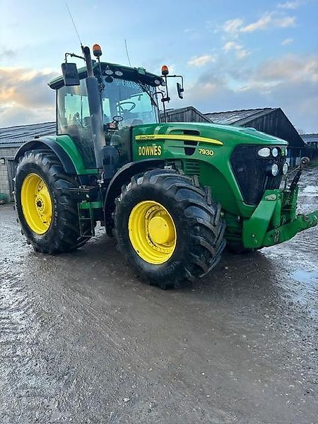 John Deere 7930 Traktor 63 652 €