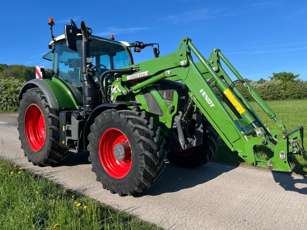E-FARM: Fendt 720 Vario - Tractor - id CPFIISK - €116,651 - Year of construction: 2021 - Engine hours: 4,472,United Kingdom