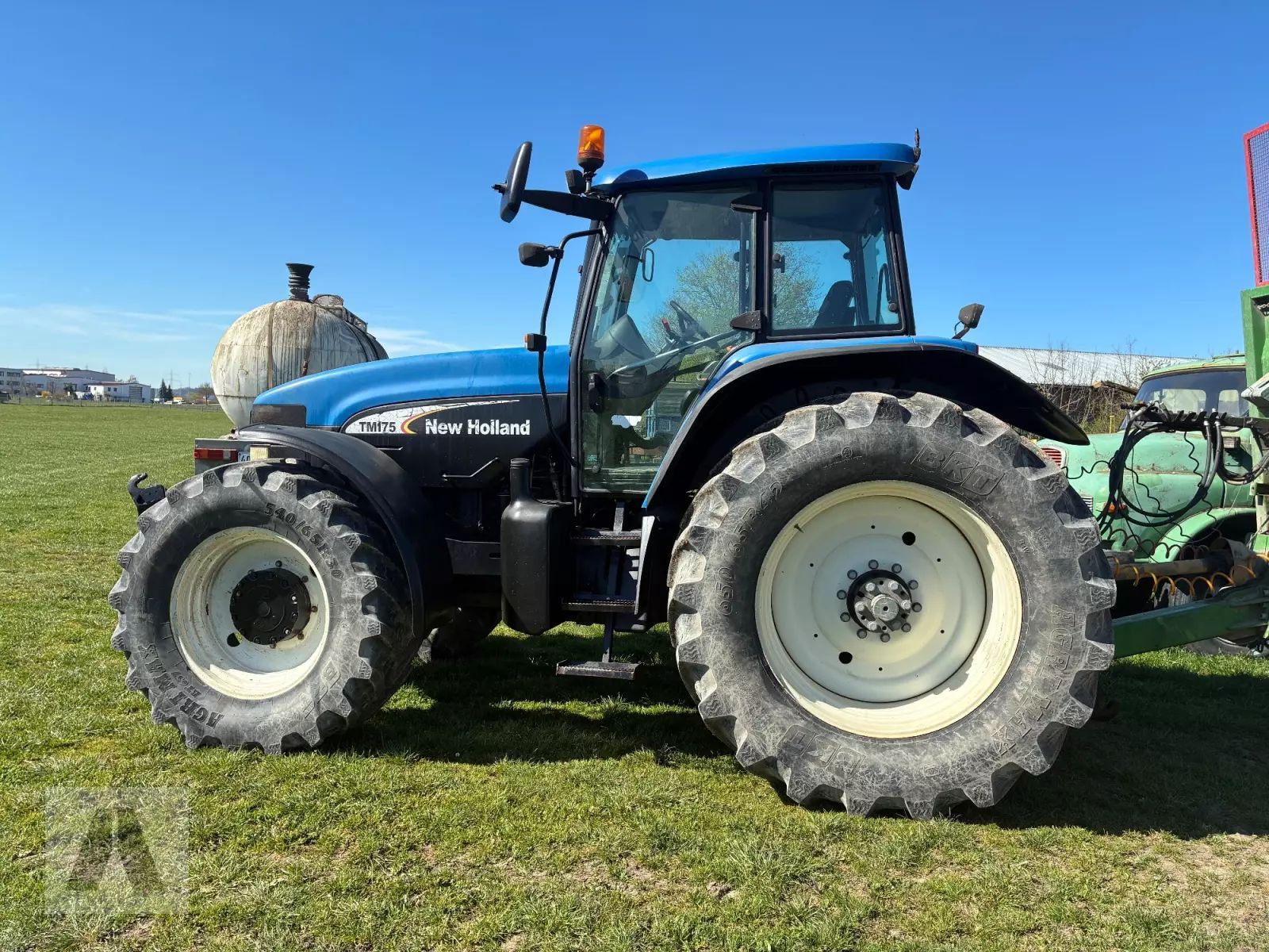 New Holland TM 175 Tracteur 38 000 €