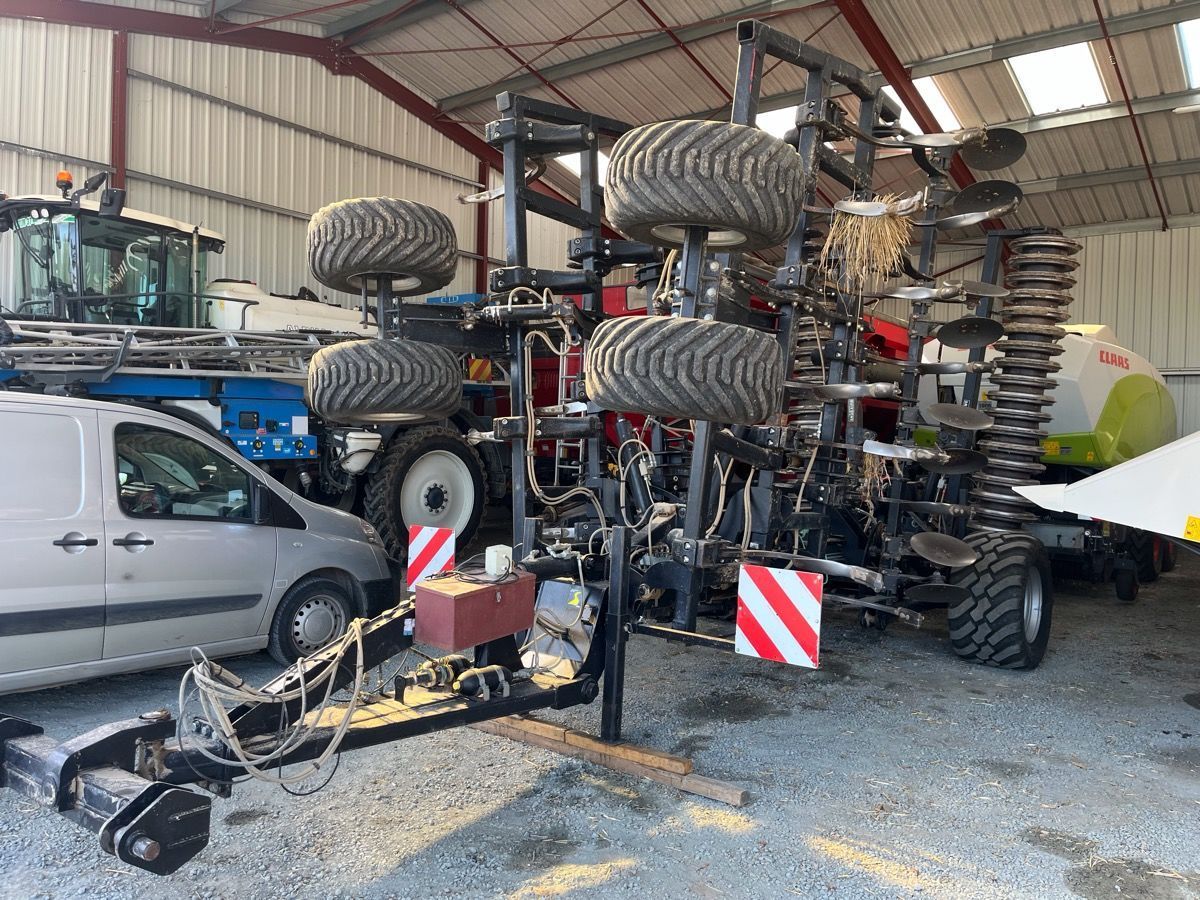 E-FARM: Quivogne blackbear evo - Cultivateur - id KSICTIF - 32 000 € - Année: 2019 - France