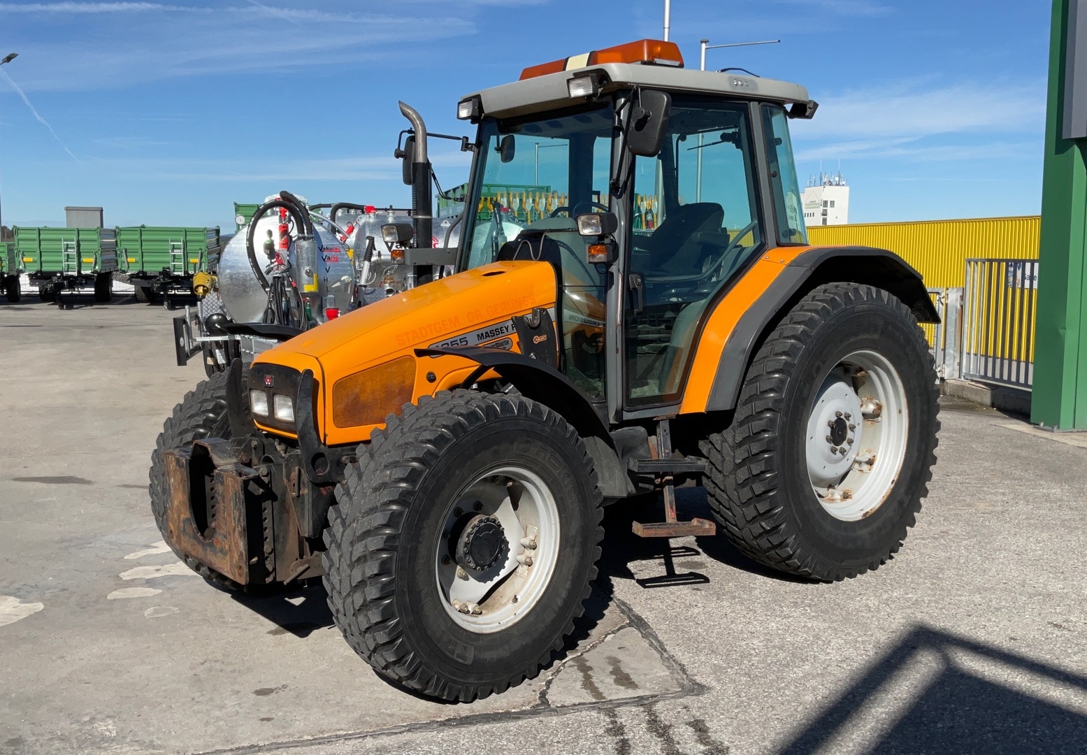 Massey Ferguson 4355 tractor 29.917 €