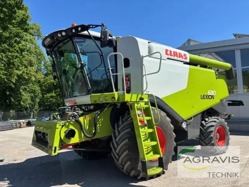E-FARM: Claas Lexion 630 - Moissoneuse-batteuse - id QIWDISF - 171 000 € - Année: 2019 - Lecture du nombre d'heure: 1 610,Puissance du moteur (chevaux): 354,Allemagne
