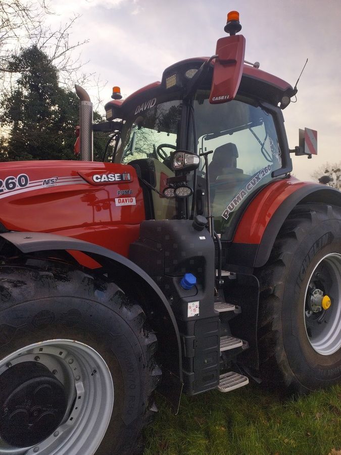 Case IH Magnum 260 Tractor €147,000