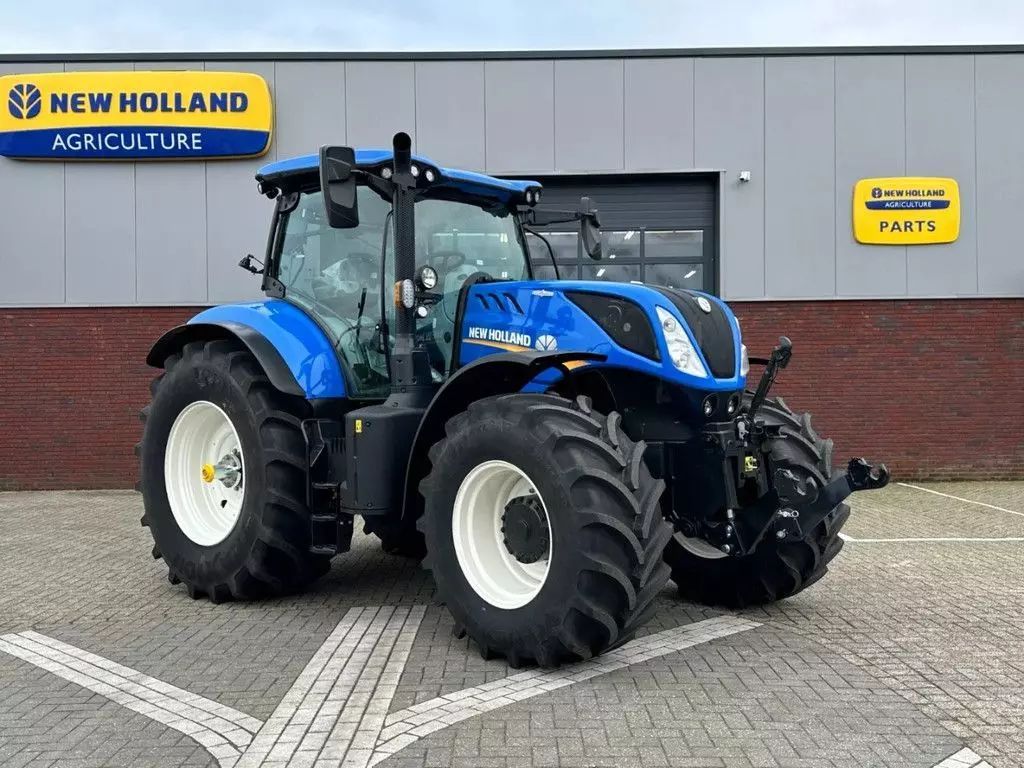 E-FARM: New Holland T7.245 - Tractor - id BWE6SUU - Año: 2024 - Países Bajos