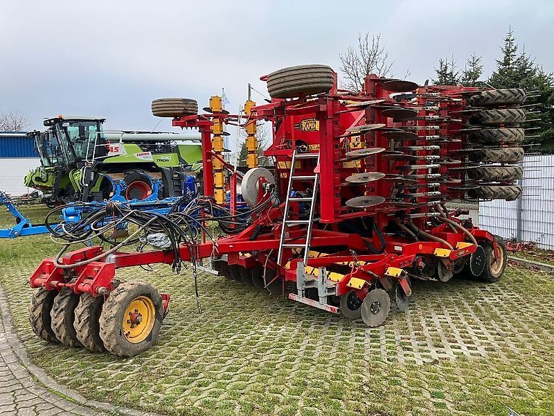 VÄDERSTAD rapid 600f Vetőgép 13 500 EUR