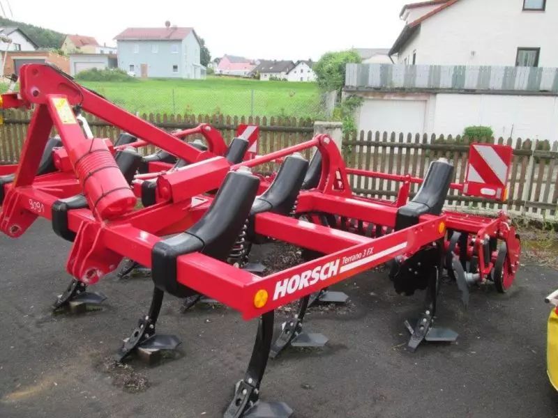 E-FARM: HORSCH Terrano 3 FX - Cultivador - id GKDHIGZ - 16.723 € - Año: 2023 - Alemania
