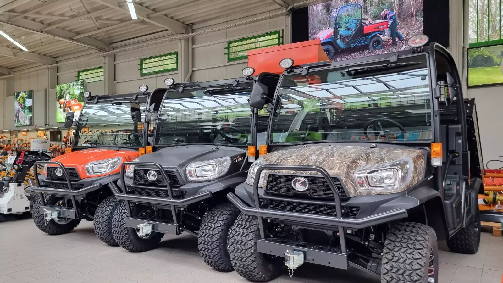 E-FARM: Kubota rtvx-1110 camouflage - Veicolo a motore - id ESACVXP - 25.900 € - Anno di costruzione: 2025 - Germania