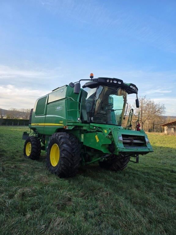 John Deere T 550 Combină de recoltat 150.000 EUR