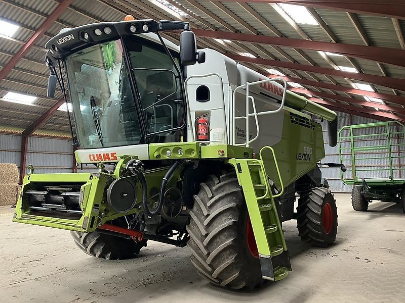 E-FARM: Claas Lexion 660 - Moissoneuse-batteuse - id BB8U6YD - 217 729 € - Année: 2018 - Danemark