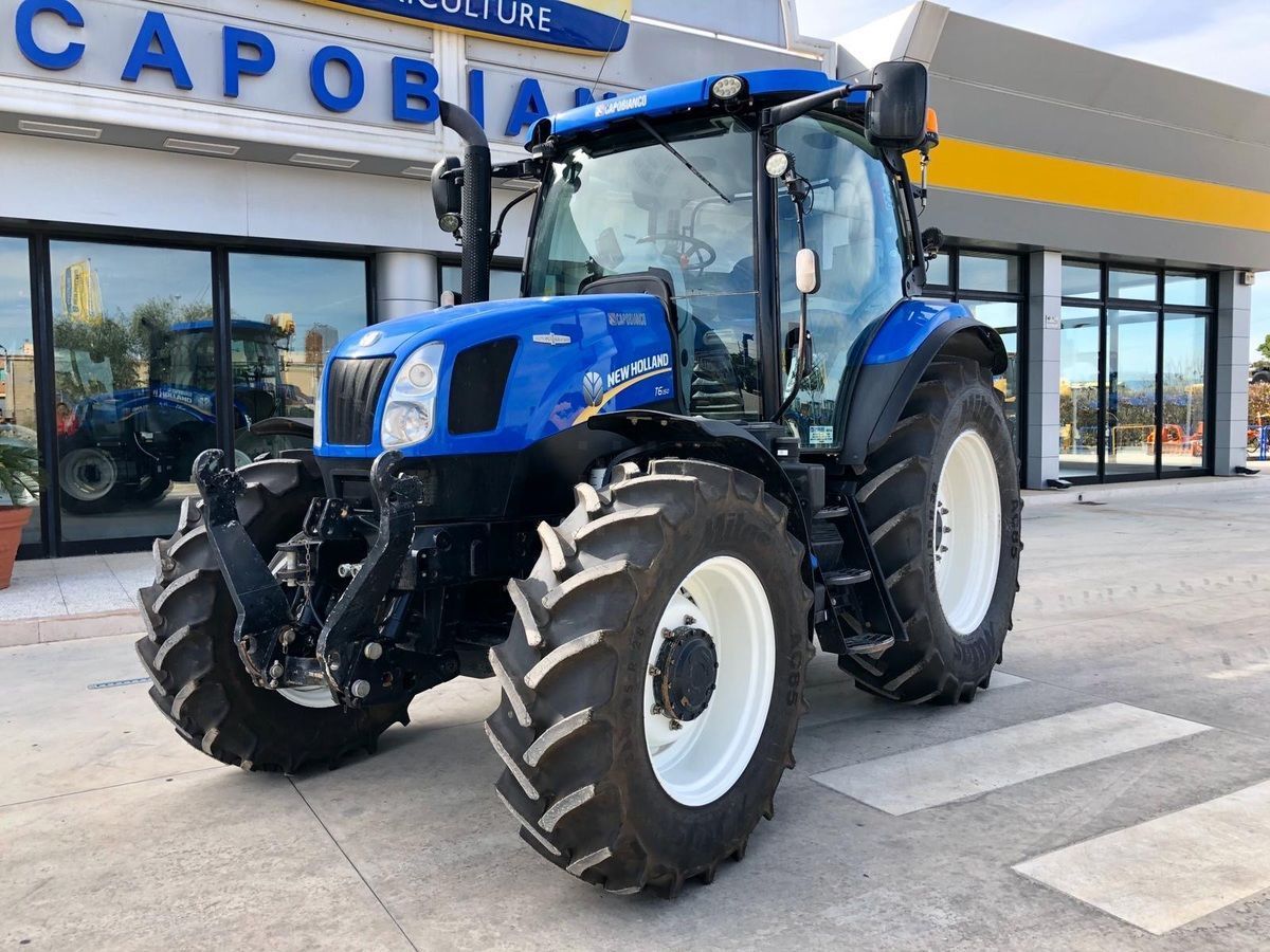 E-FARM: New Holland T6.150 - Tractor - id 7B8JTIJ - €50,000 - Year of construction: 2016 - Engine hours: 8,288,Engine power (HP): 150,Italy
