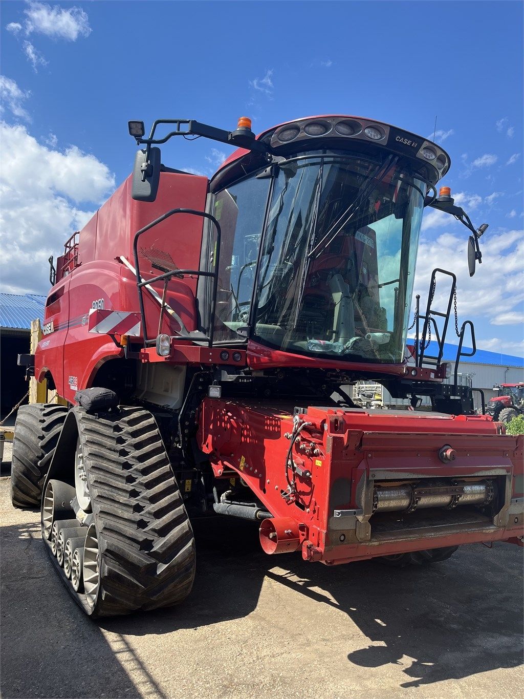 Case IH Axial-Flow 8250 Комбайн 235 960 €