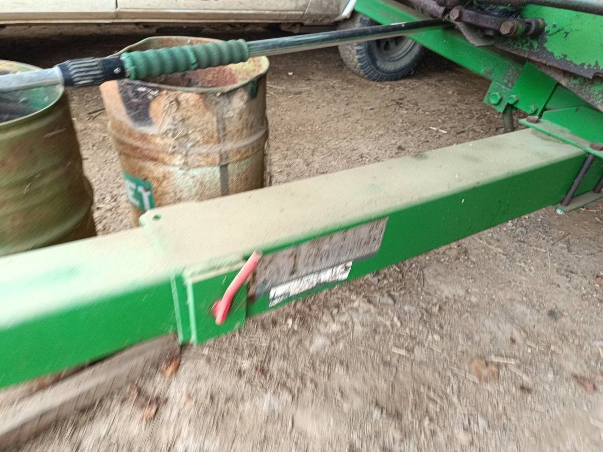 E-FARM: John Deere coupe a tournesol - Barre de coupe - id MWTHMVX - 5 000 € - France