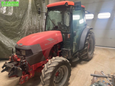 E-FARM: McCormick F 95 - Tractor - id QN2ITMA - €24,000 - Year of construction: 2005 - Engine hours: 4,700,Engine power (HP): 95,France