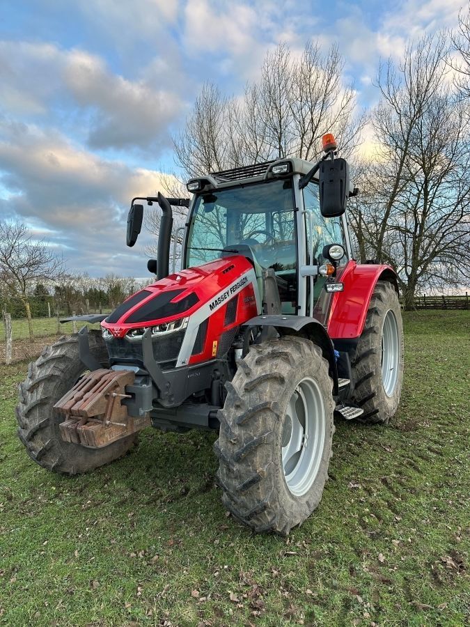Massey Ferguson 5S.115 Tractor €65,000