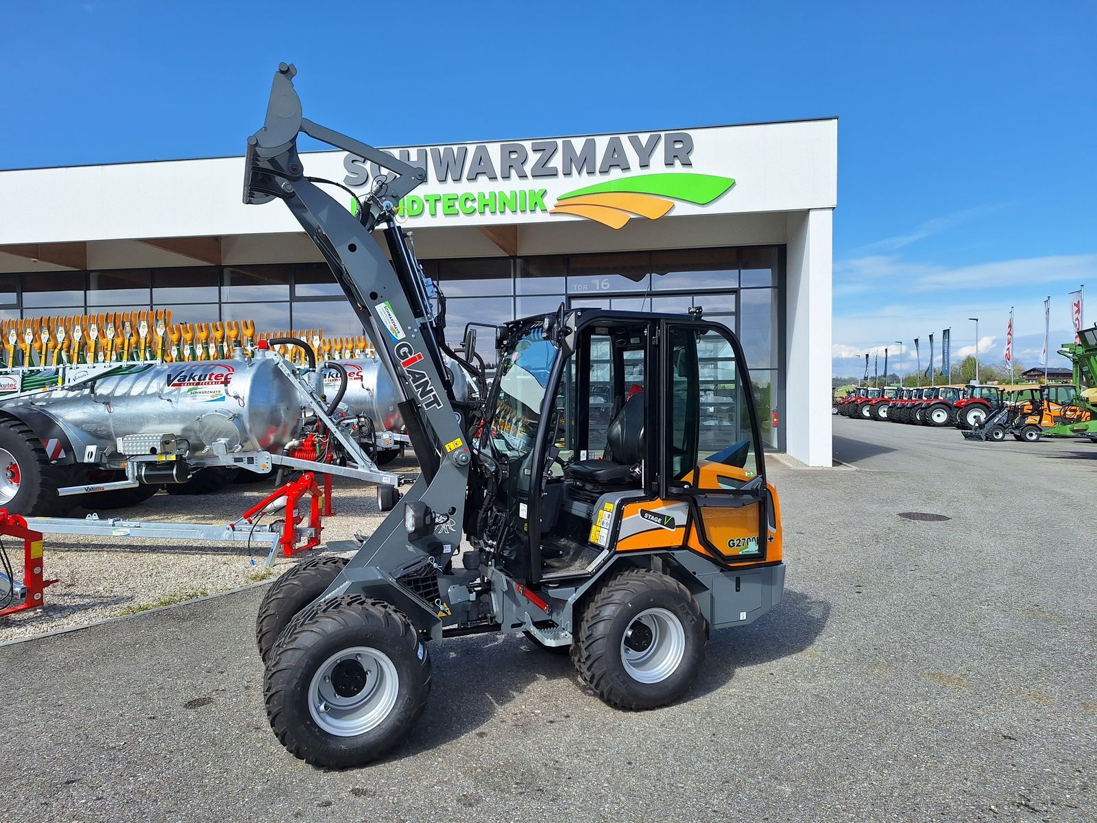 Giant G2700 HD+ Ładowarka kołowa 54 800 €
