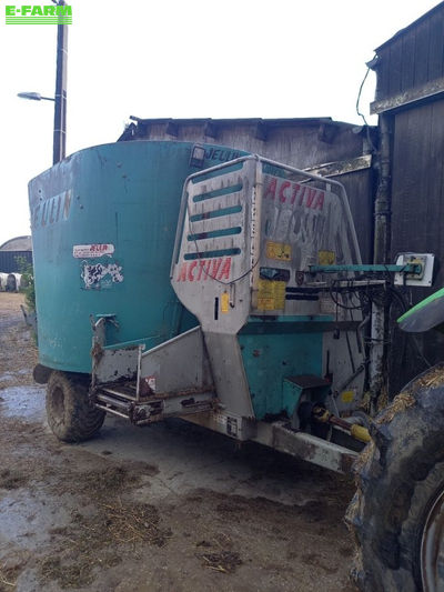 E-FARM: Jeulin activa 12 - Mixer feeder - id FVDK3BR - €6,500 - Year of construction: 2006 - France