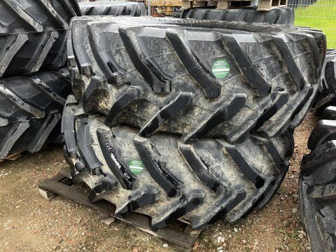 TRELLEBORG 650/85r38 Wheel and track €6,350