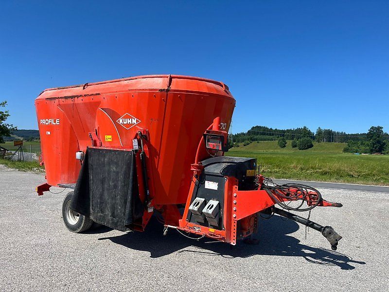 E-FARM: Kuhn 1670 profile - Futtermischwagen - id BQBRIT9 - 9.915 € - Baujahr: 2014 - Deutschland