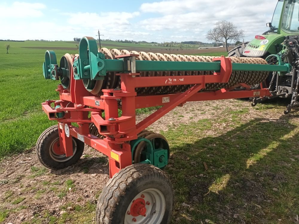 Kverneland rtg 8 m cb Presse e rulli 8.000 €