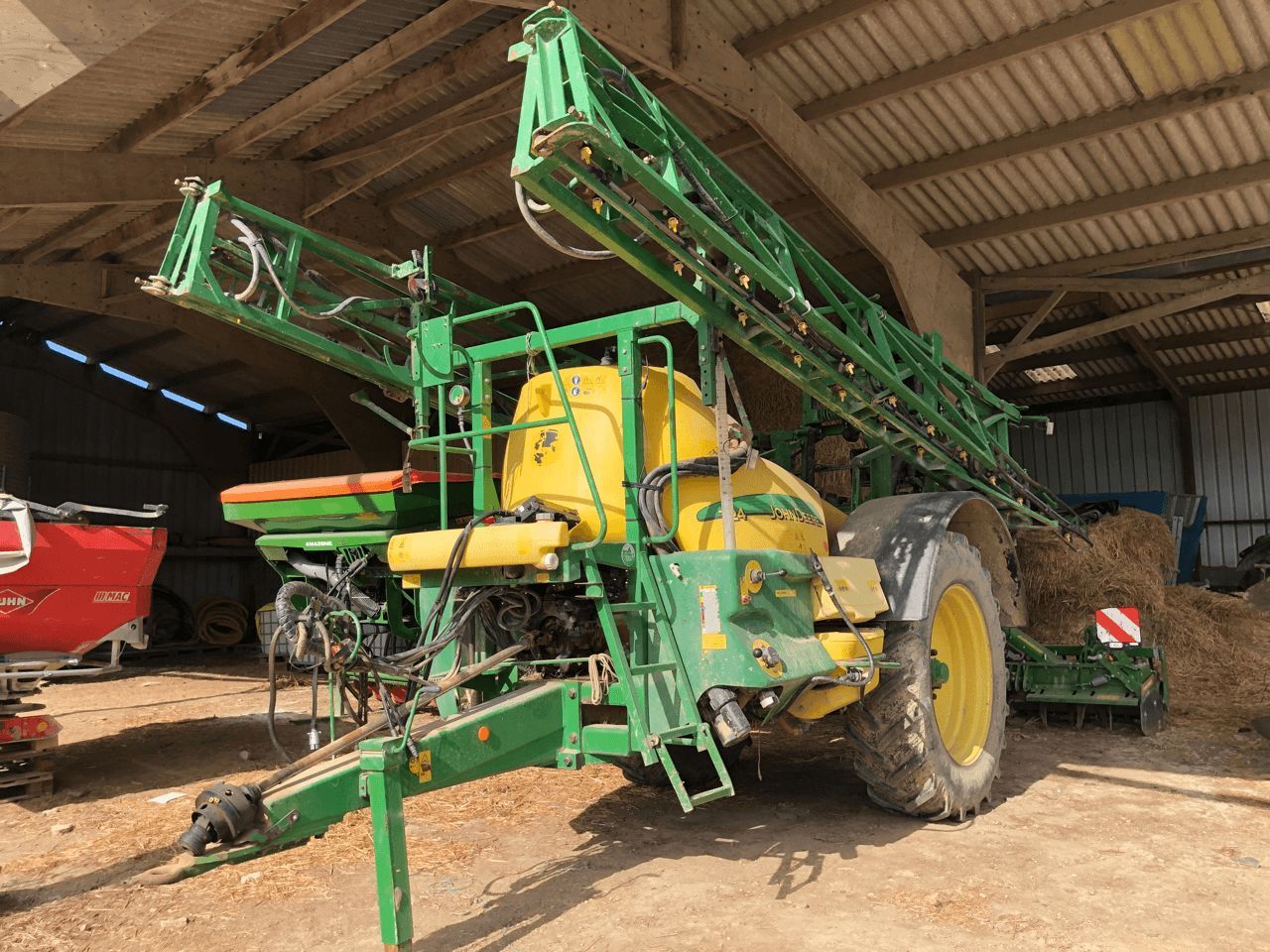 E-FARM: John Deere 724 - Purkštuvas - id LVZPZXE - 11 500 € - Gamybos metai: 2009 - Prancūzija