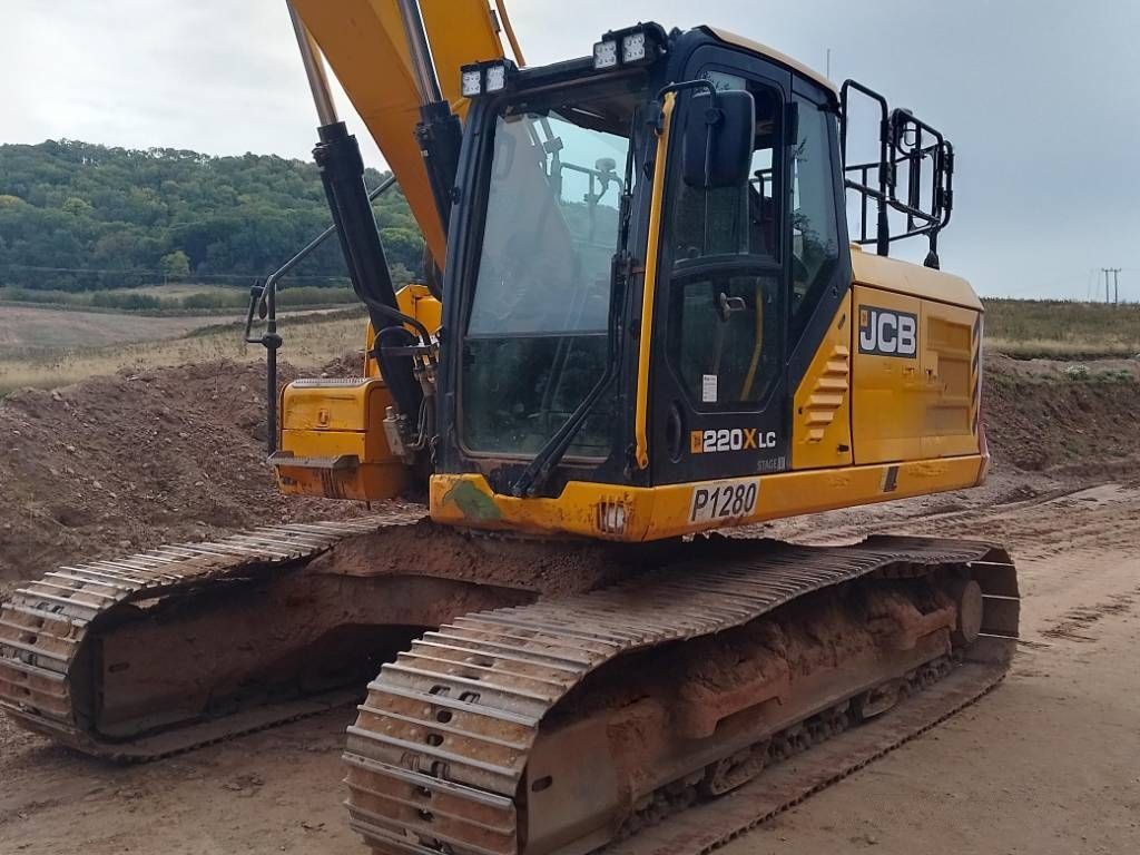 JCB 220 x lc Koparka gąsienicowa