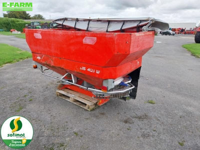 E-FARM: Kuhn axis401 - Fertiliser spreader - id 5B9WKWQ - €7,900 - Year of construction: 2013 - France