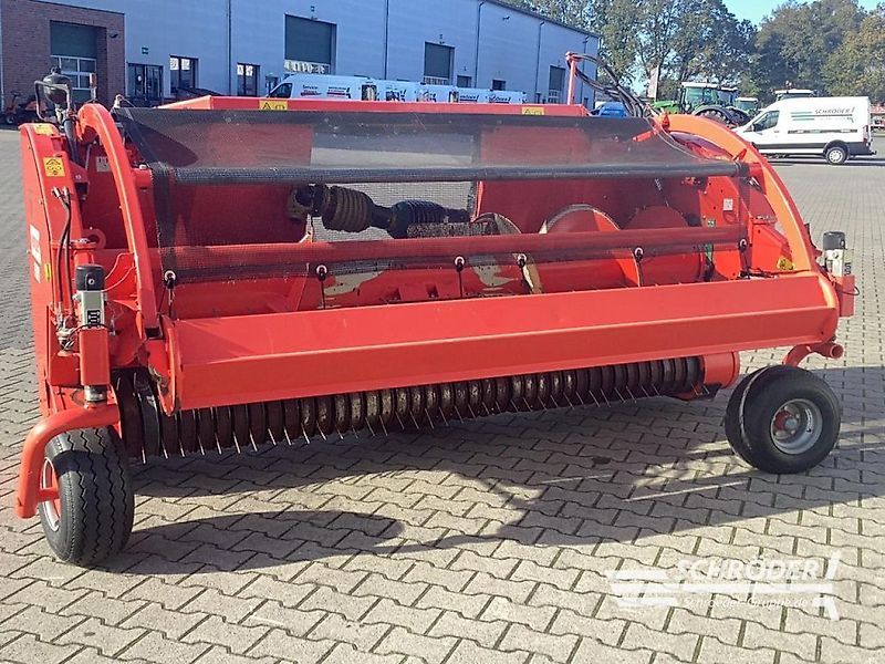 E-FARM: Kemper pick-up 3001 - Erntevorsatz - id GTFRPXF - 12.885 € - Baujahr: 2014 - Deutschland